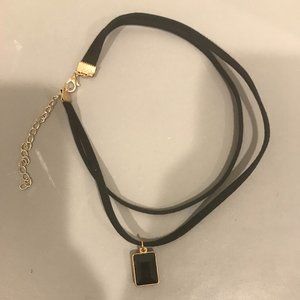 Simple Black Choker w Charm